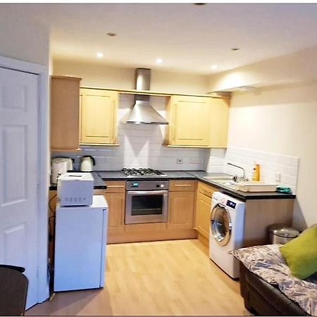 Pinfold Court Apartments 诺斯利 外观 照片